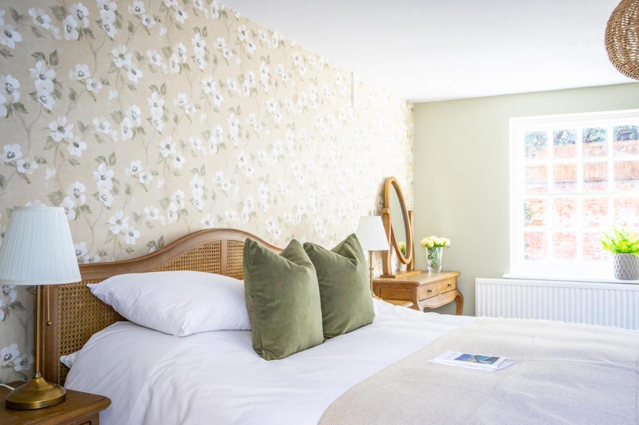 The White Horse Otel Faversham Dış mekan fotoğraf